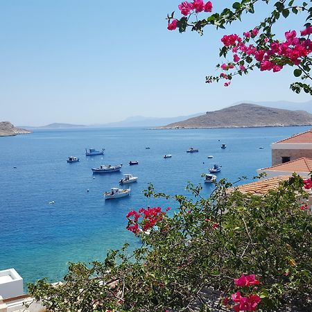 Atlantis Houses Chalki Town Esterno foto