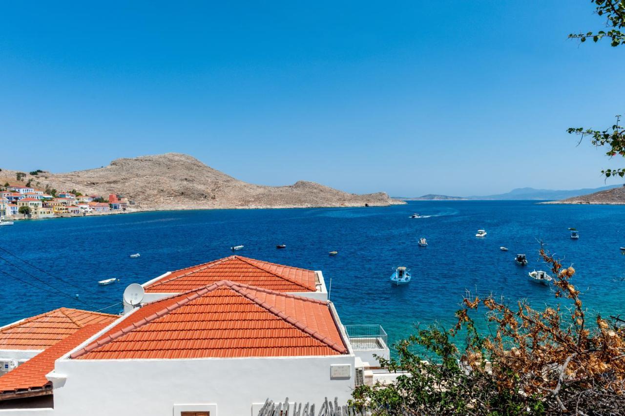 Atlantis Houses Chalki Town Esterno foto