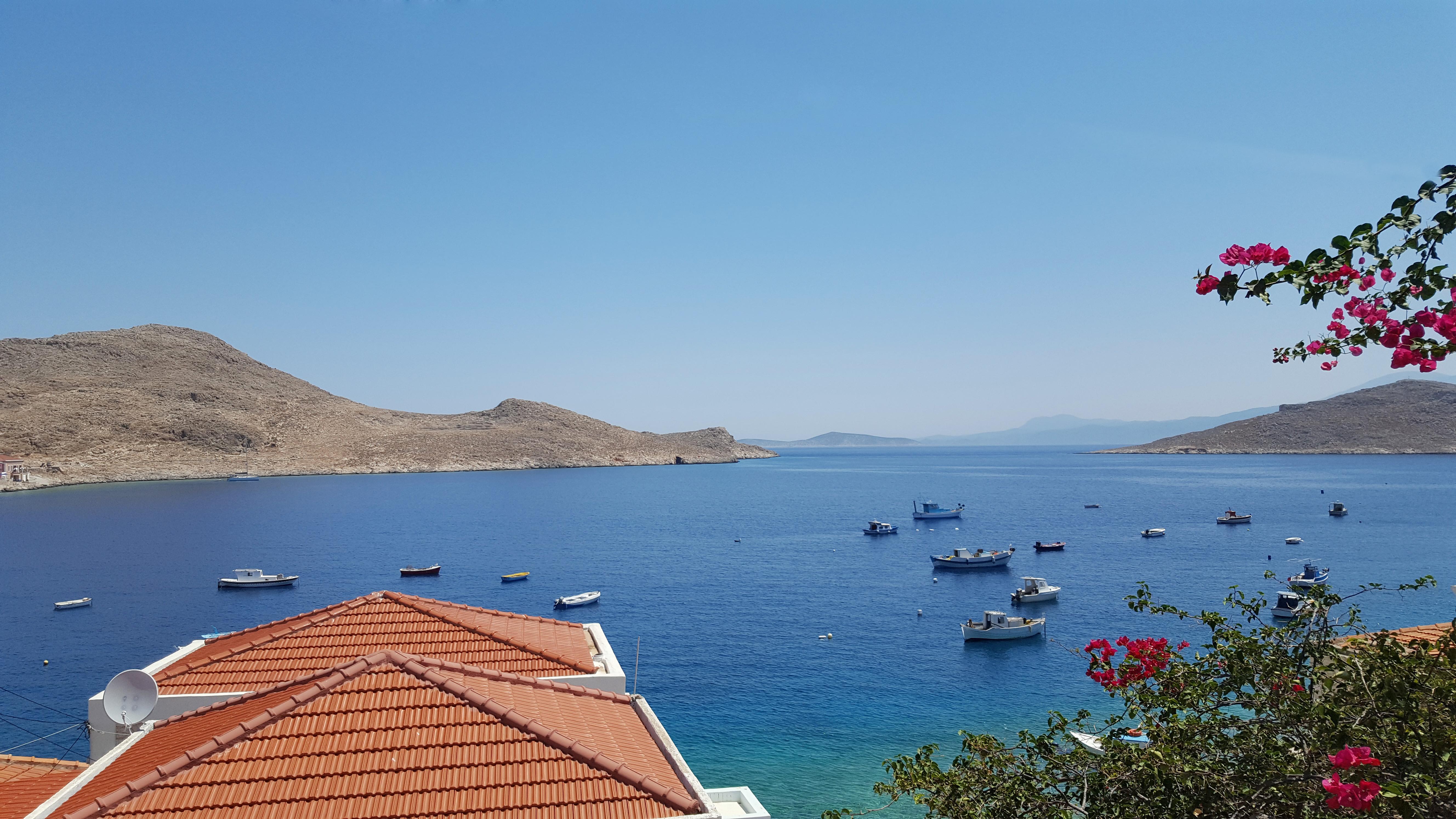 Atlantis Houses Chalki Town Esterno foto